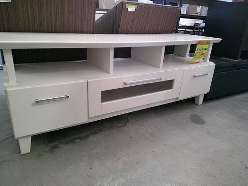 ID:G60152519　　テレビ台　※角、ハガレ有