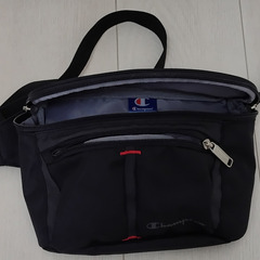 【受付停止中】ウエストバッグ Champion