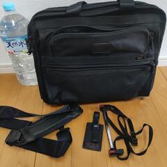 TUMI ビジネスバックの画像