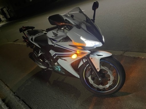 ホンダ CBR400R