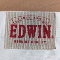 EDWIN 白の画像