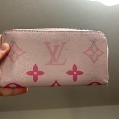 ルイヴィトン財布の画像