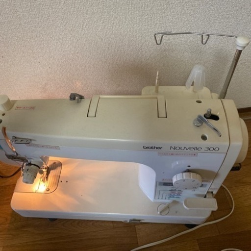 職業用ミシン brother nouvelle 300