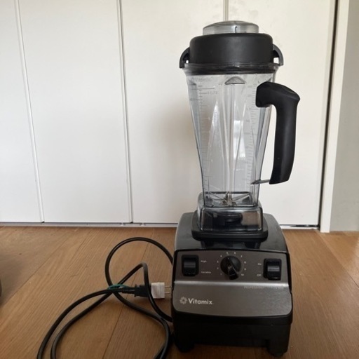 ジューサー、ミキサー Vitamix  VM0103