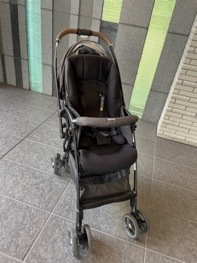 美品！2022年製アップリカ ラクーナクッション