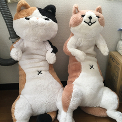 大きな猫のぬいぐるみ　にゃん太