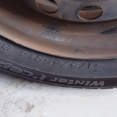 【お値下げ】スタッドレスタイヤ　４本セット　の画像