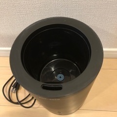 【最終値下げ　12月30日まで】モダンデコ　加湿器の画像