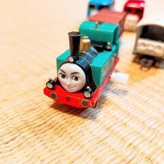 カプセルプラレールトーマスセットの画像