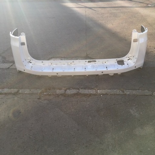 トヨタ  ランドクルーザー300 リアーバンパー