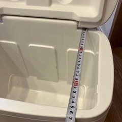 お値下げ　クーラーボックス　キャリー　イグルーの画像