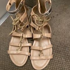 【受け渡し予定者決定】サンダルとパンプスセットの画像