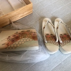 着物用★ゾウリ・バックセットの画像