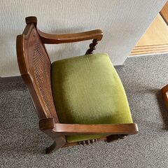 イス　椅子の画像