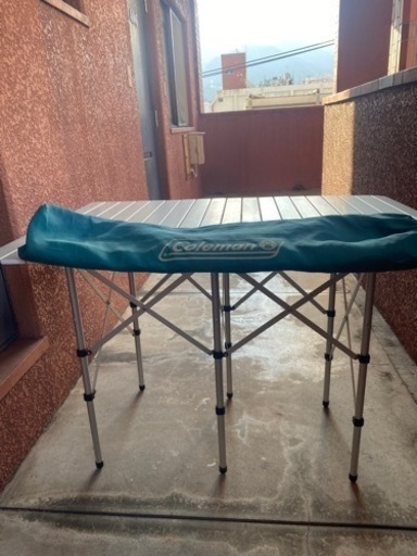 【人気のColeman 】コールマンTWO WAY ALMINUM ROLL TABLE 6 2WAY ロールテーブル6 アルミニウム 収納ケース【持ち運び手間要らず】