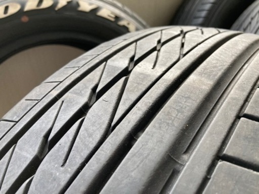 値下げ　グッドイヤー　ナスカー　4本　17インチ　ホワイトレター