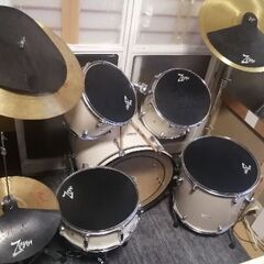 ドラム楽器の画像