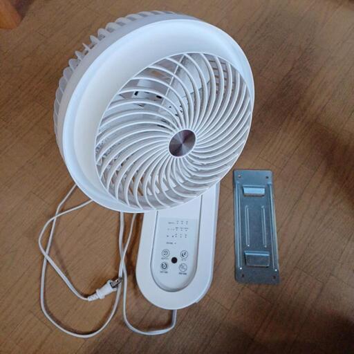 壁掛け扇風機