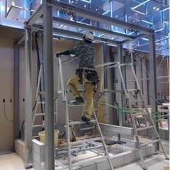 建築金物、内装金物工事。
