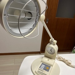 アナログ時計付き照明スタンド