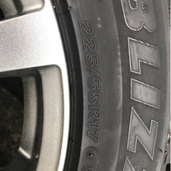225/55R 17 スタッドレスタイヤ　4本　アルファード等にの画像