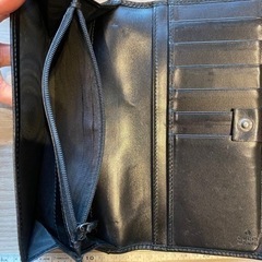 GUCCIの長財布の画像
