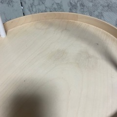 IKEAコーナーテーブルの画像