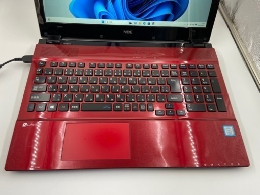 2016年式！人気レッド！SSD 搭載☆corei7☆メモリ8GB