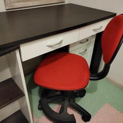 【お取引決定済】学習机 チェア 引出し 3点ｾｯﾄ白黒の画像