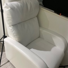 エステで使っていた倒せるチェアの画像