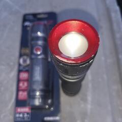 懐中電灯　写真以外の物あります　の画像