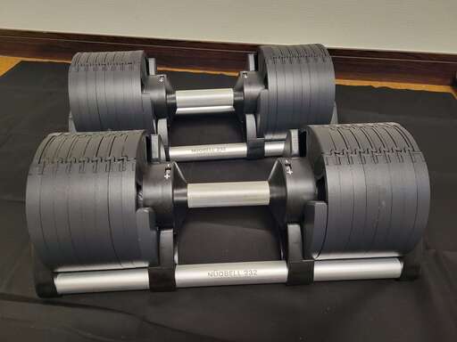 FLEXBELL/フレックスベル/32kg 2kg刻み/可変式ダンベル 2個セット（おまけのアジャスタブルベンチ付き）