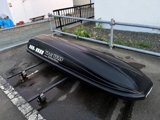 ルーフボックス