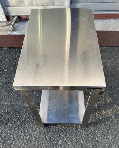 業務用 サーバー台 作業台 調理台 400×600×750(mm) 厨房機材 飲食店 キッチン 厨房機器 店舗用品 洗い場 ビール台 大阪発