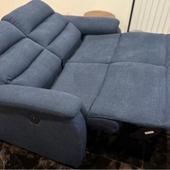 ニトリ2人掛けソファー　オットマンの画像