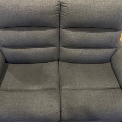 ニトリ2人掛けソファー　オットマンの画像