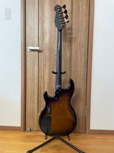 ヤマハ　ベースギター　BB734A