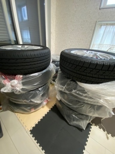 【完売】タイヤホイールセット　17インチ　215/55Ｒ17 