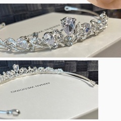 結婚式　ウェディング　ブーケやティアラなどの画像