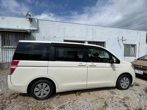 ステップワゴンH23年式　バラ売り　部品取り車　走行17万　動きます