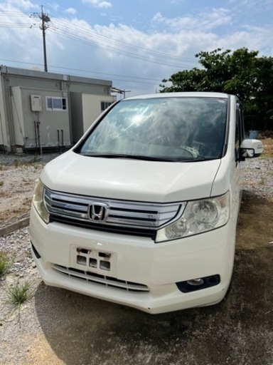 ステップワゴンH23年式　バラ売り　部品取り車　走行17万　動きます