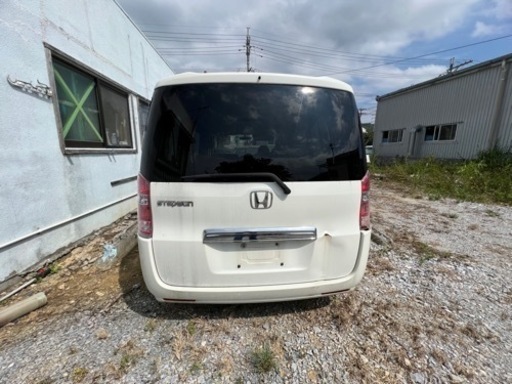 ステップワゴンH23年式　バラ売り　部品取り車　走行17万　動きます