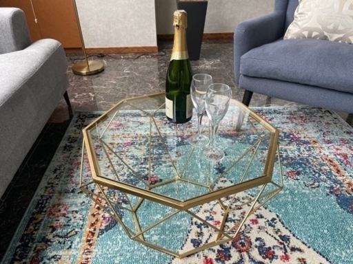 高級ガラステーブル