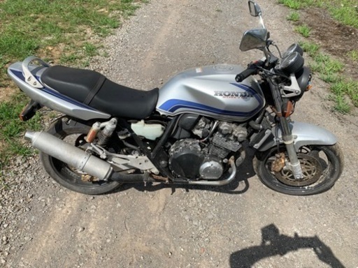 ホンダCB４００ＳＦ商談中です。