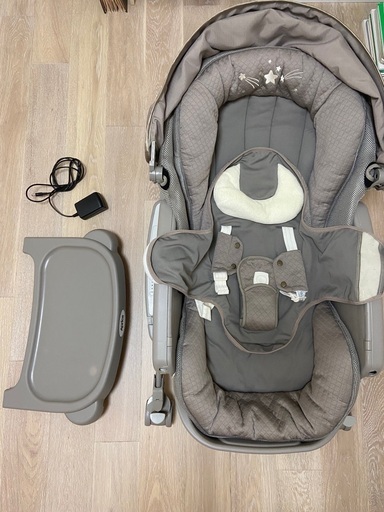 アップリカ　ユラリズム　オートプレミアム　ムーンロック