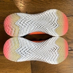 NIKE ナイキ　エピックリアクトの画像