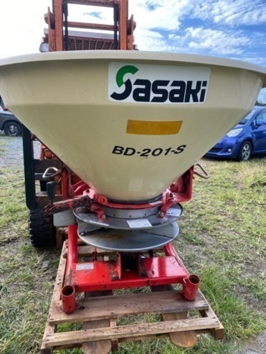 （ヤ）ササキ ブロードキャスター 肥料散布機 BD-201-S中古埼玉県