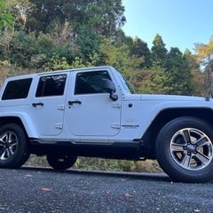 jeep jkラングラーアンリミテッドサハラの画像