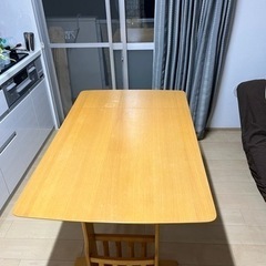 折り畳みダイニングテーブル