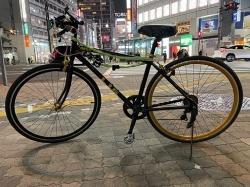 【定価8.5万】交換も可能｜使用回数20回 ロードバイク譲ります【ウーバーイーツ】